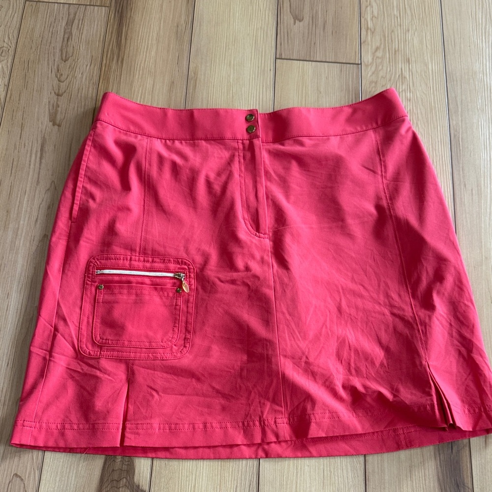 Vibrant Zynergy Pink Mini Golf Skort with Pockets